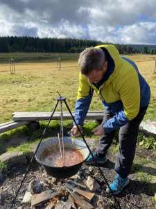 b4032987-5e84-4eae-b73f-5174a901f1c4